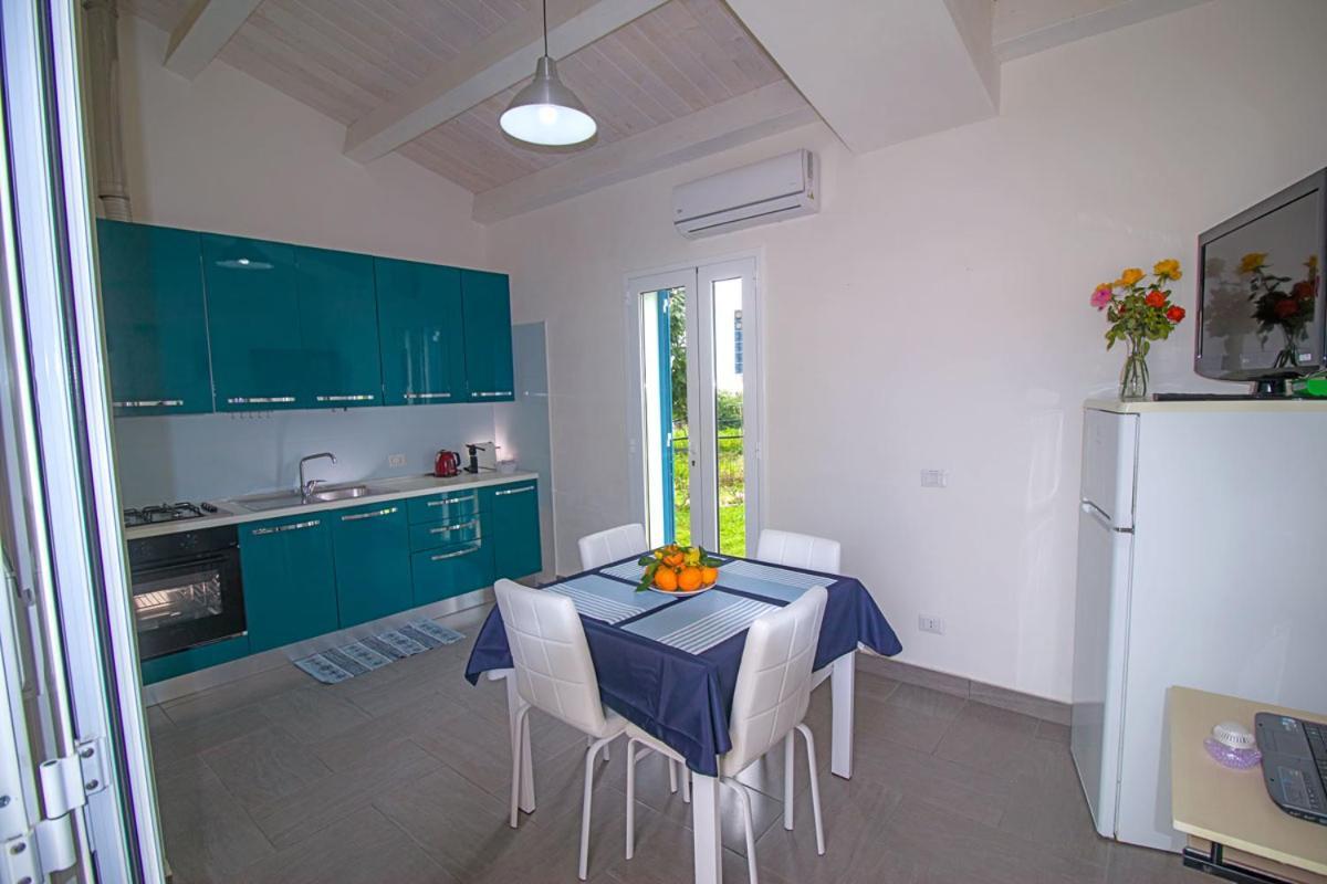 Casa Vacanze La Meridiana ドンナルカタ エクステリア 写真